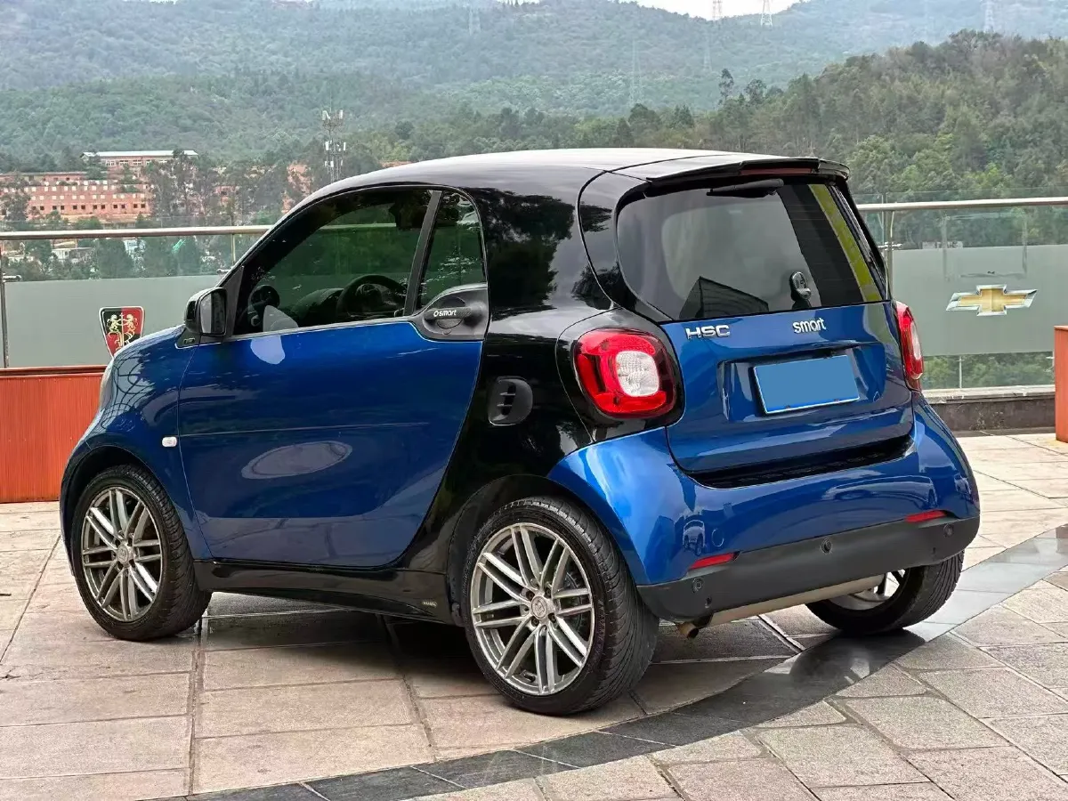 2019 Buick GL6 1.3T 163HP L3 6AT,autocango,china used car exporter,china ev exporter,chinese used car exporter,chinese used ev exporter