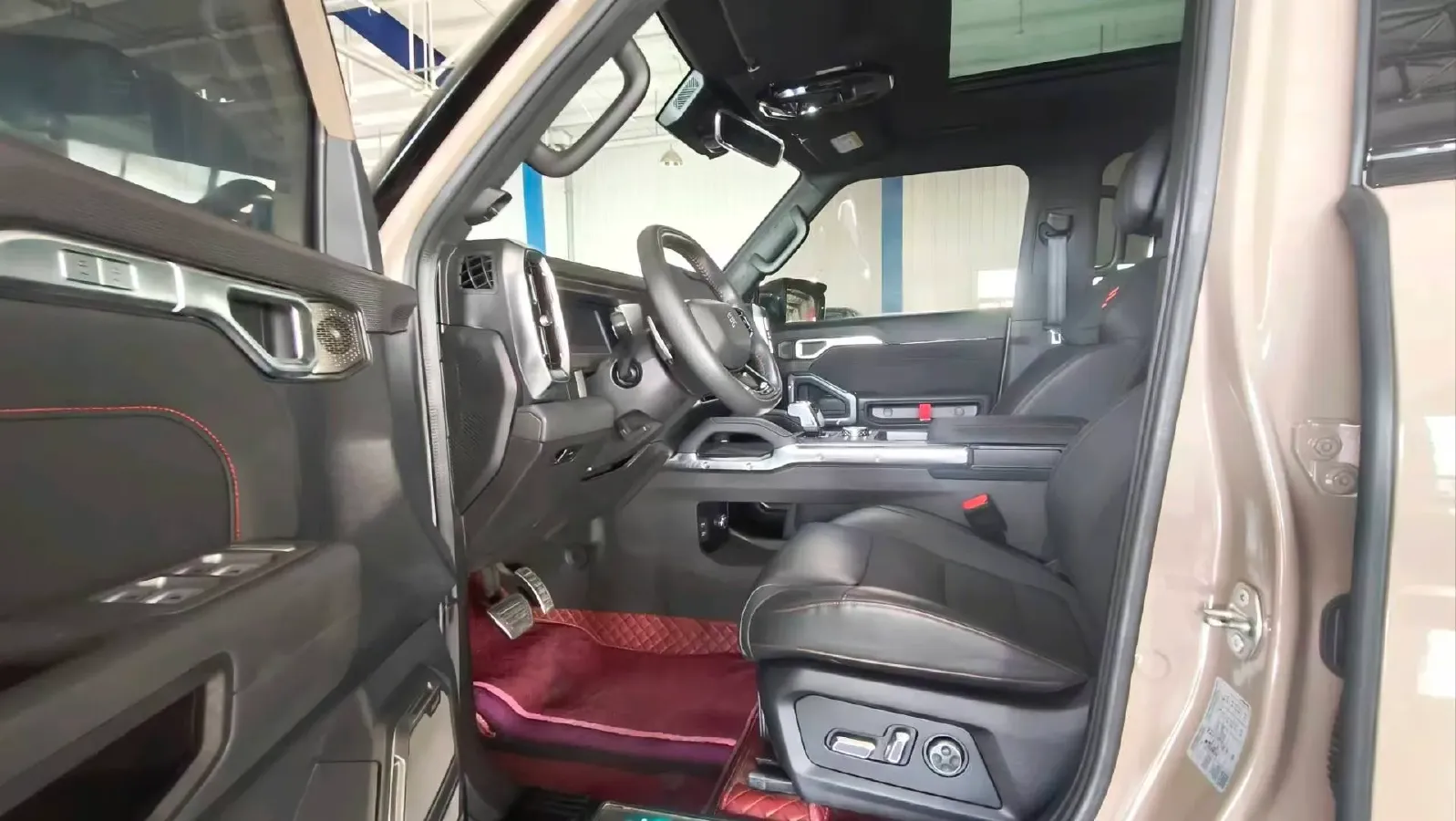 2023 Jetour Traveller 2.0T 254HP L4 7DCT,autocango,china used car exporter,china ev exporter,chinese used car exporter,chinese used ev exporter