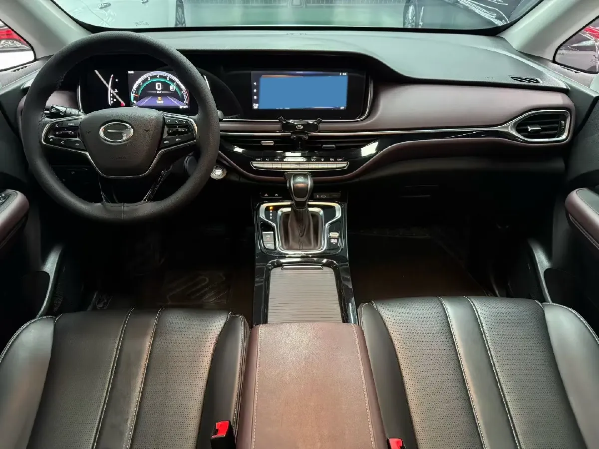 2023 GAC Trumpchi M6 1.5T 177HP L4 7DCT,autocango,china used car exporter,china ev exporter,chinese used car exporter,chinese used ev exporter