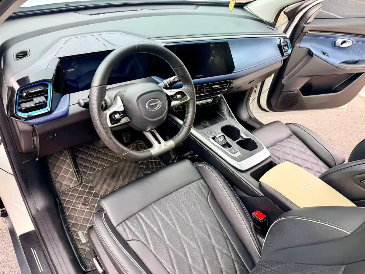 2023 GAC Trumpchi GS3 1.5T 177HP L4 7DCT,autocango,china used car exporter,china ev exporter,chinese used car exporter,chinese used ev exporter