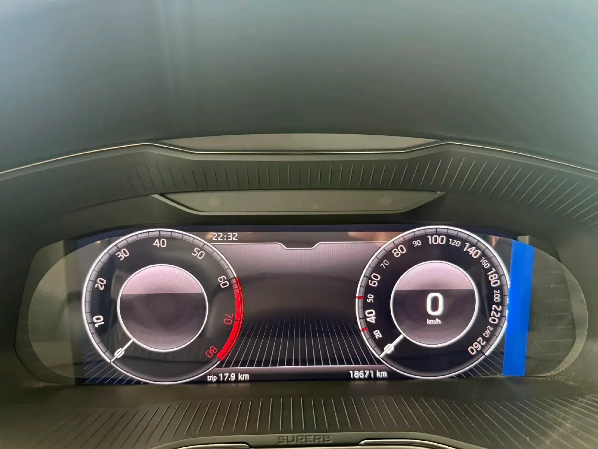 2024 Skoda Superb 1.4T 150HP L4 7DCT,autocango,china used car exporter,china ev exporter,chinese used car exporter,chinese used ev exporter