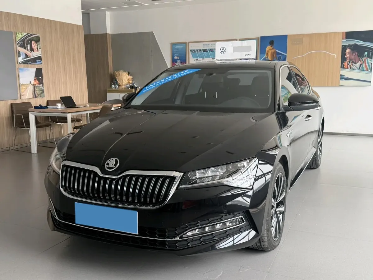 2024 Skoda Superb 1.4T 150HP L4 7DCT,autocango,china used car exporter,china ev exporter,chinese used car exporter,chinese used ev exporter
