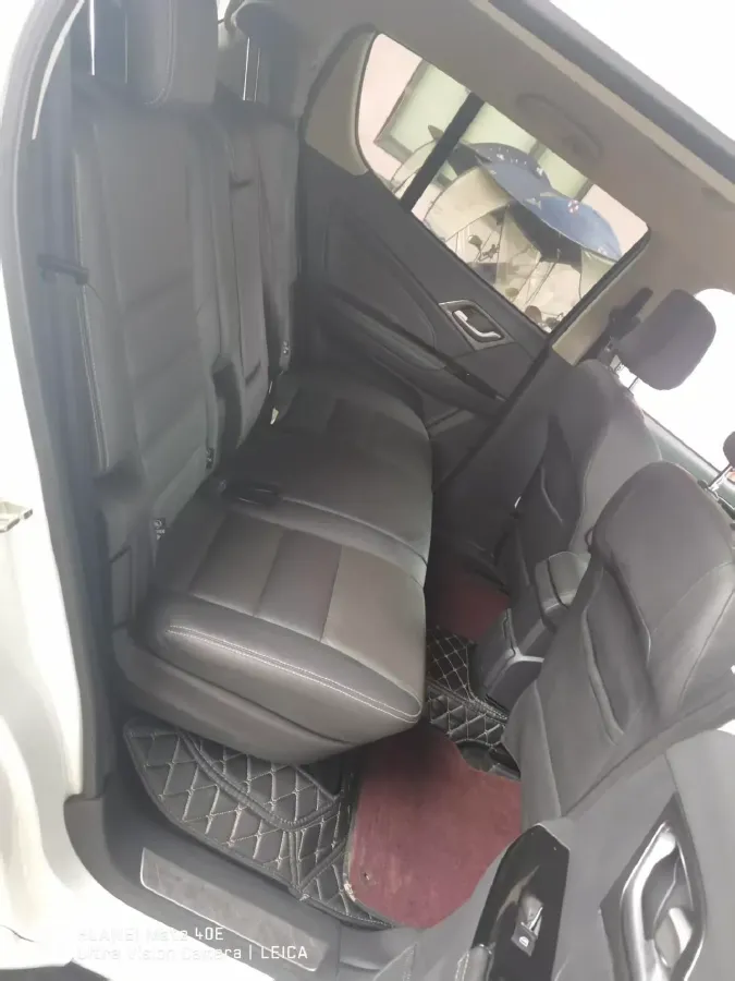 2018 Isuzu Mu-X 1.9T 163HP L4 6AT,autocango,china used car exporter,china ev exporter,chinese used car exporter,chinese used ev exporter