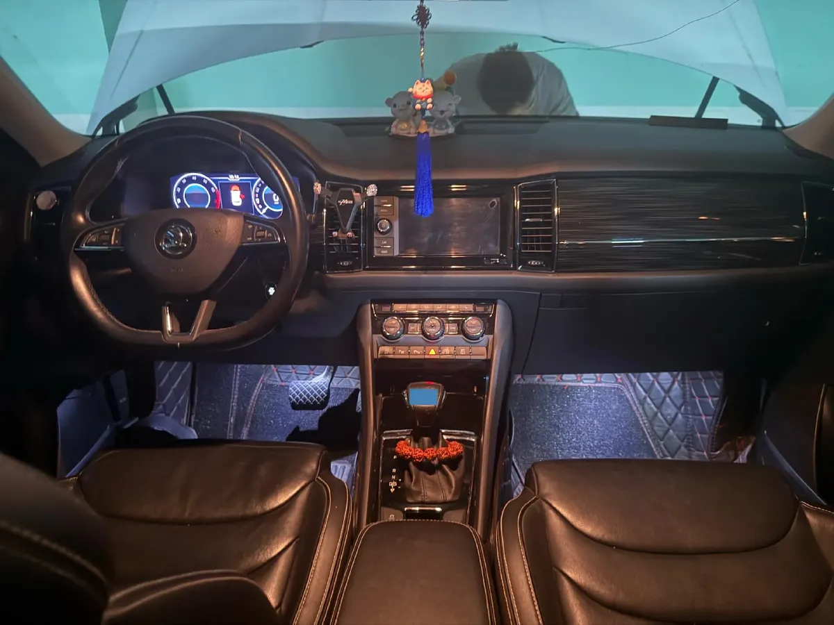 2019 Buick EnvisionPlus 1.5T 169HP L4 7DCT,autocango,china used car exporter,china ev exporter,chinese used car exporter,chinese used ev exporter