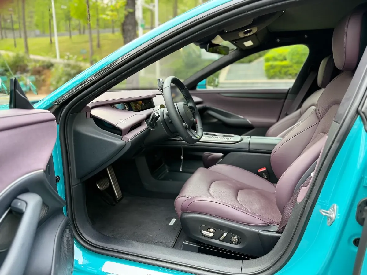 2024 MI SU7 BEV 101KWH,autocango,china used car exporter,china ev exporter,chinese used car exporter,chinese used ev exporter