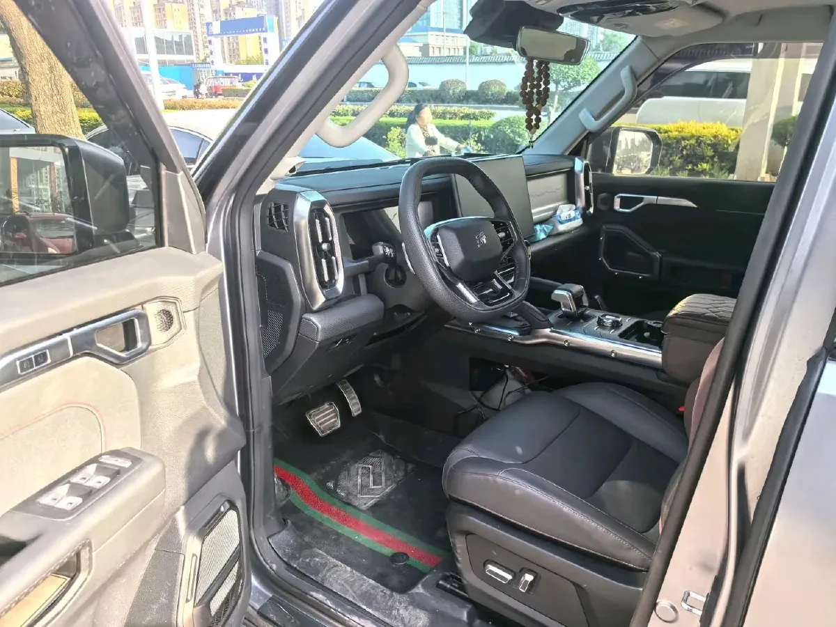 2023 Jetour Traveller 2.0T 254HP L4 7DCT,autocango,china used car exporter,china ev exporter,chinese used car exporter,chinese used ev exporter