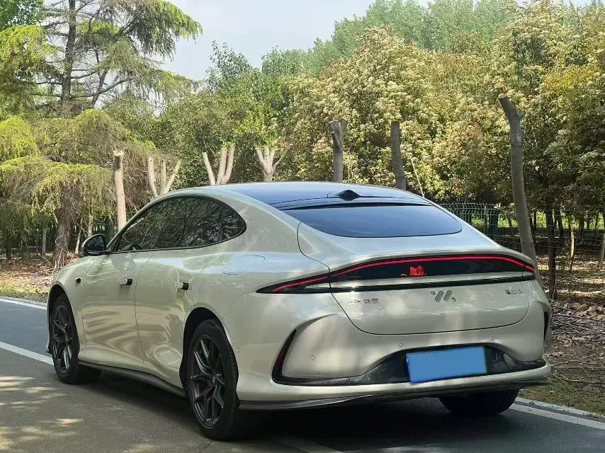 2024 IM L6 BEV 83KWH,autocango,china used car exporter,china ev exporter,chinese used car exporter,chinese used ev exporter