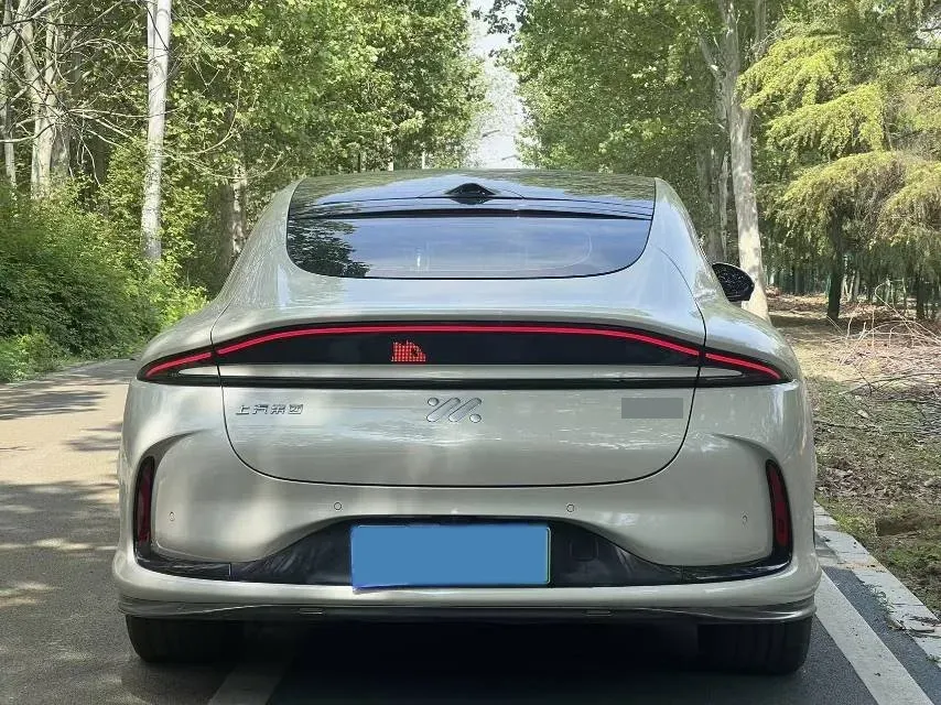 2024 IM L6 BEV 83KWH,autocango,china used car exporter,china ev exporter,chinese used car exporter,chinese used ev exporter