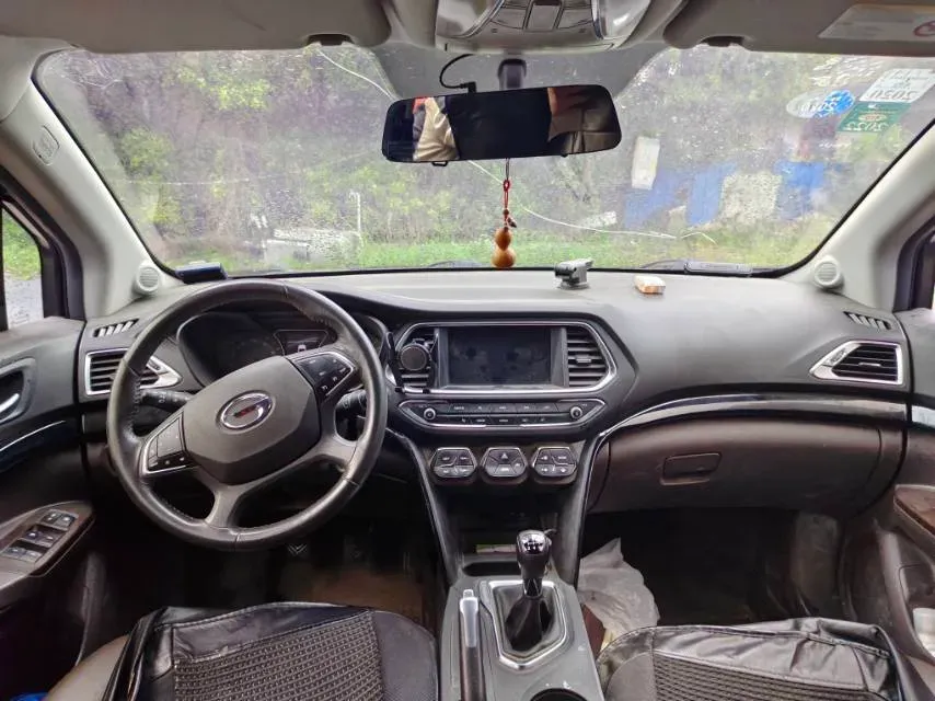 2017 GAC Trumpchi GS4 1.5T 152HP L4 5MT,autocango,china used car exporter,china ev exporter,chinese used car exporter,chinese used ev exporter