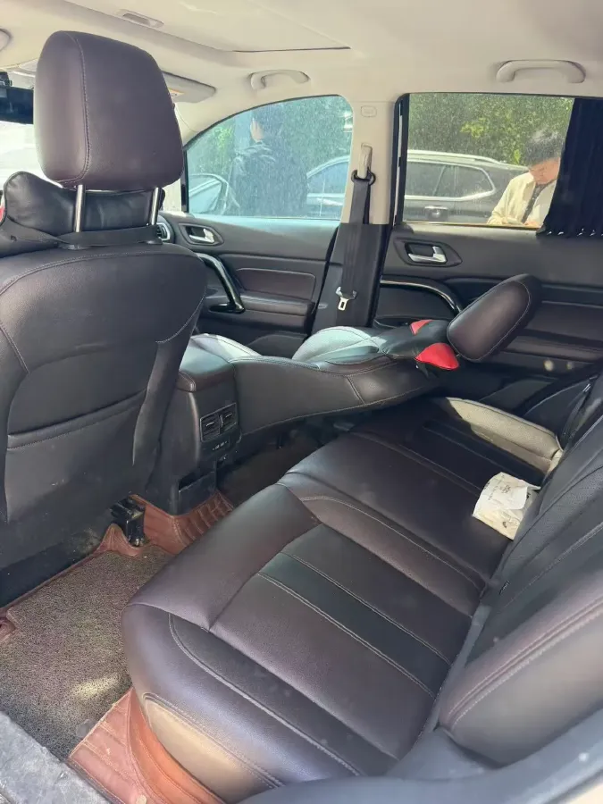 2017 GAC Trumpchi GS4 1.5T 152HP L4 5MT,autocango,china used car exporter,china ev exporter,chinese used car exporter,chinese used ev exporter