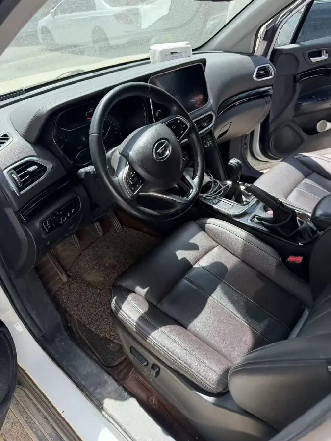 2017 GAC Trumpchi GS4 1.5T 152HP L4 5MT,autocango,china used car exporter,china ev exporter,chinese used car exporter,chinese used ev exporter