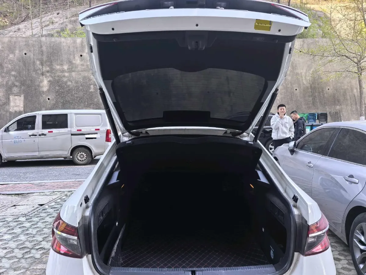 2023 Skoda Superb 1.4T 150HP L4 7DCT,autocango,china used car exporter,china ev exporter,chinese used car exporter,chinese used ev exporter