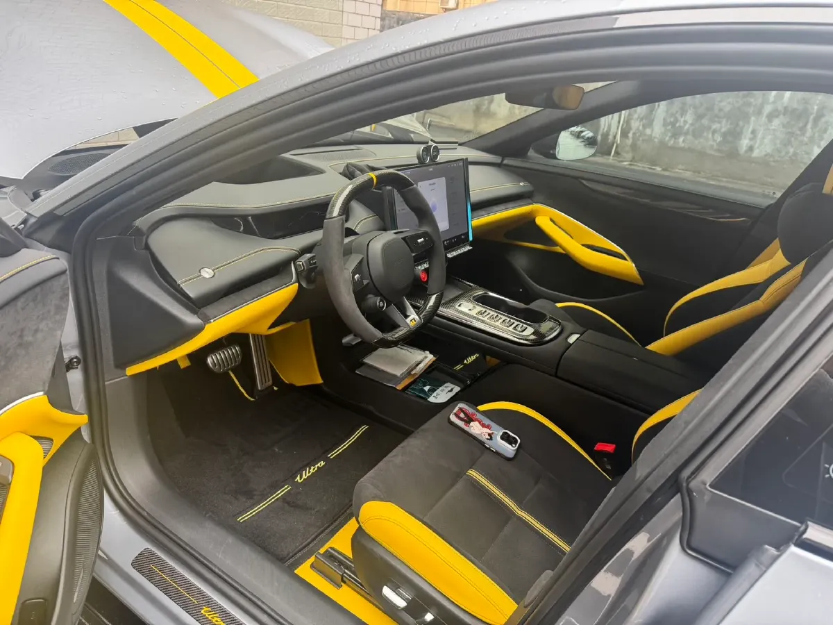 2025 MI SU7 Ultra BEV 93.7KWH,autocango,china used car exporter,china ev exporter,chinese used car exporter,chinese used ev exporter