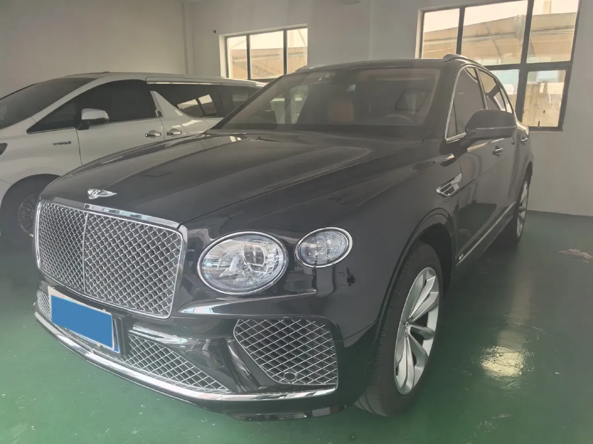 2021 Bentley Bentayga 4.0T 550HP V8 8AT,autocango,china used car exporter,china ev exporter,chinese used car exporter,chinese used ev exporter
