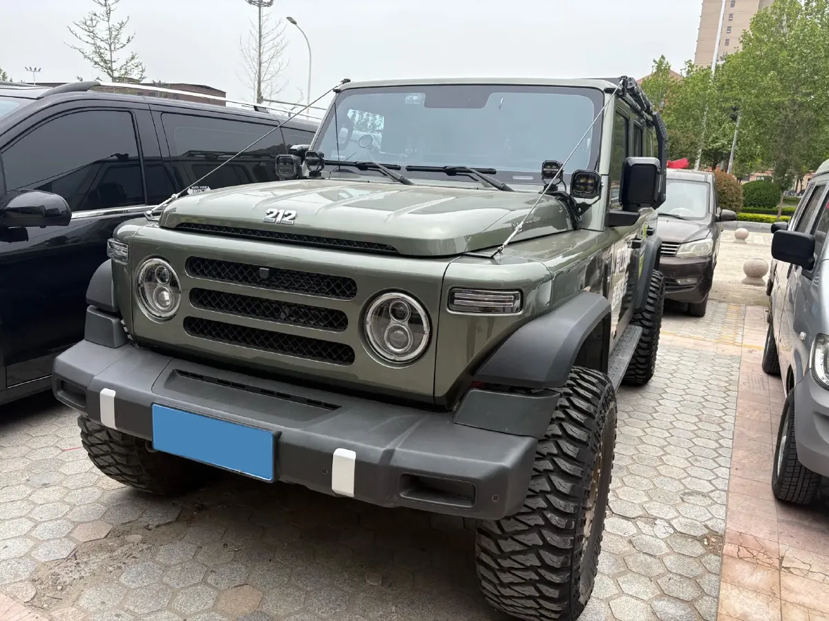 2024 212 212 T01 2.0T 252HP L4 8AT,autocango,china used car exporter,china ev exporter,chinese used car exporter,chinese used ev exporter