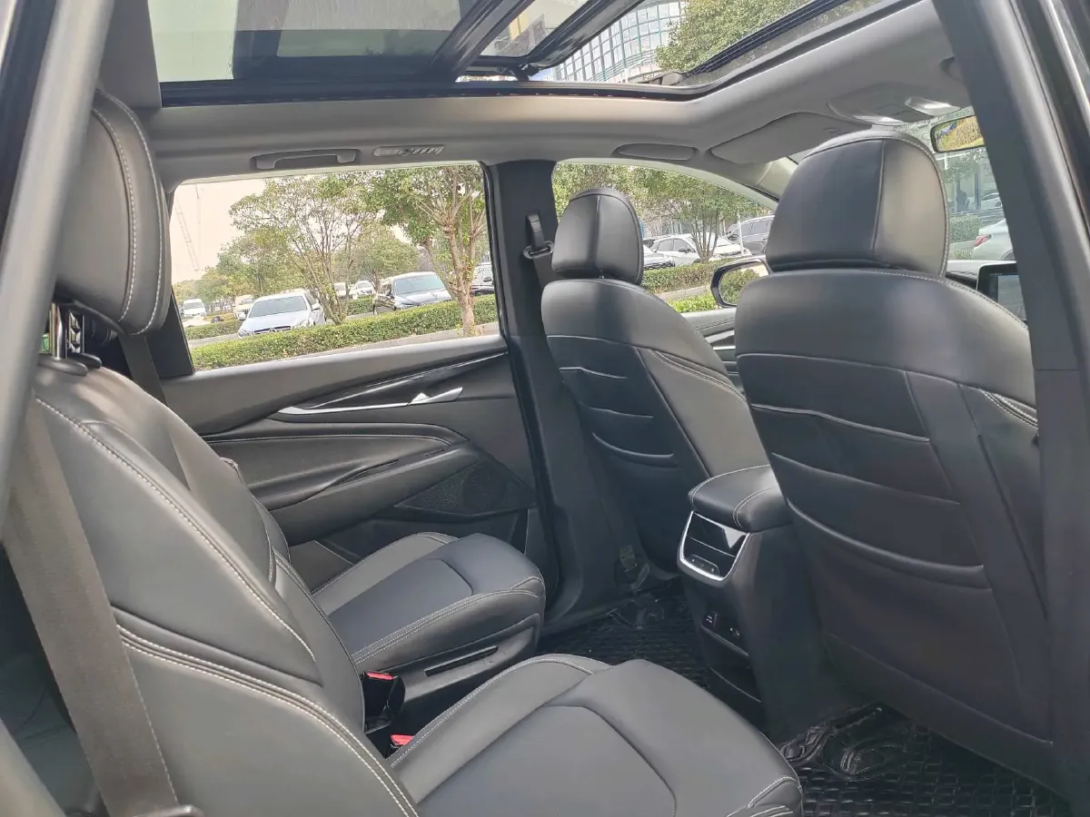 2022 MAXUS G50 1.5T 169HP L4 7DCT,autocango,china used car exporter,china ev exporter,chinese used car exporter,chinese used ev exporter