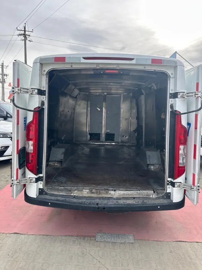 2022 Karry Dolphin EV BEV 43.5KWH,autocango,china used car exporter,china ev exporter,chinese used car exporter,chinese used ev exporter