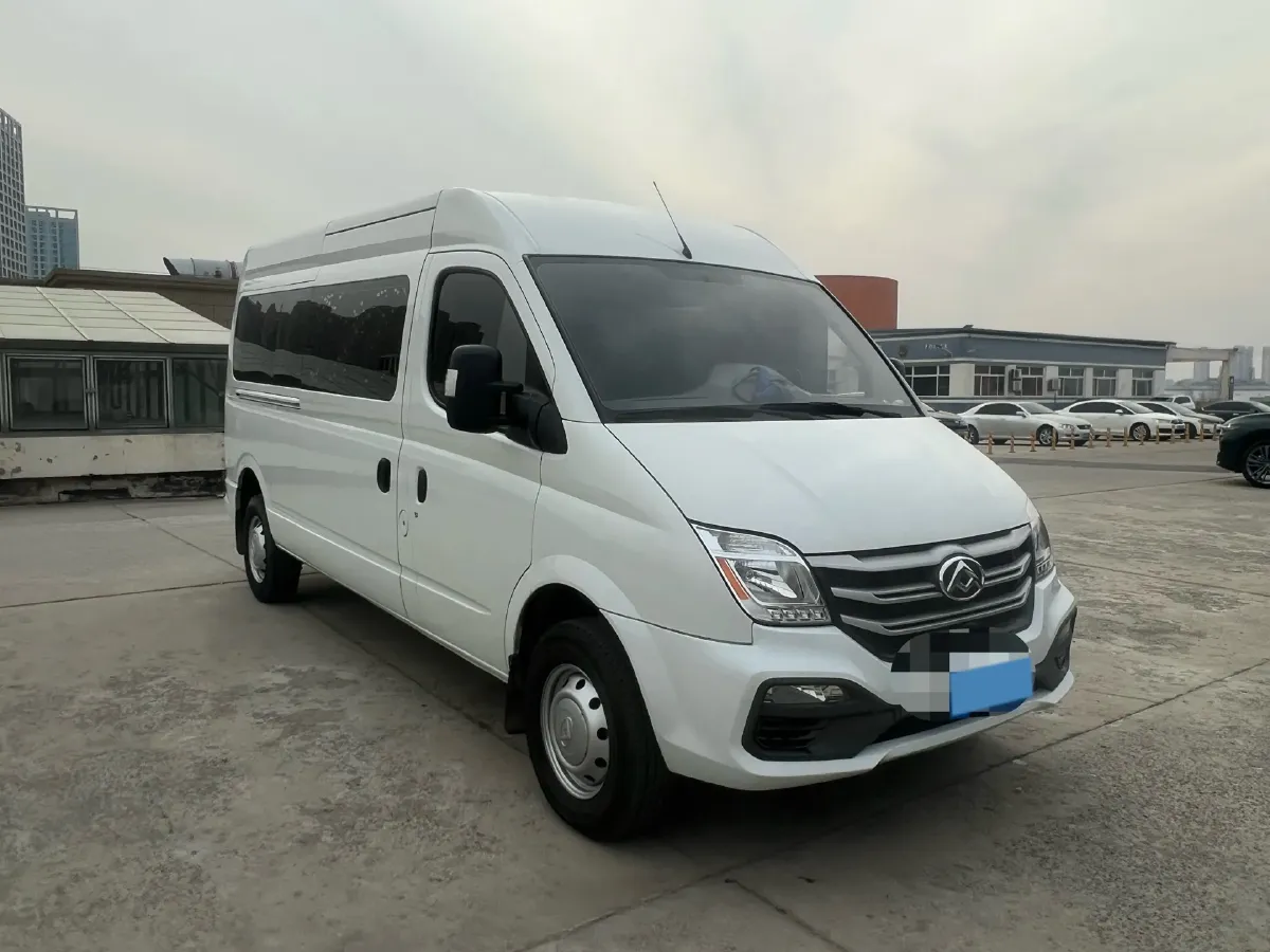 2021 MAXUS XinTu V80 2.0T 139HP L4 6MT,autocango,china used car exporter,china ev exporter,chinese used car exporter,chinese used ev exporter
