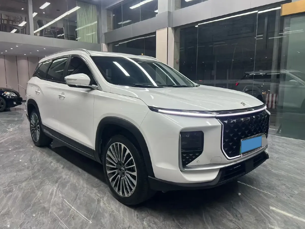 2023 Chery Tiggo 9 2.0T 261HP L4 8AT,autocango,china used car exporter,china ev exporter,chinese used car exporter,chinese used ev exporter