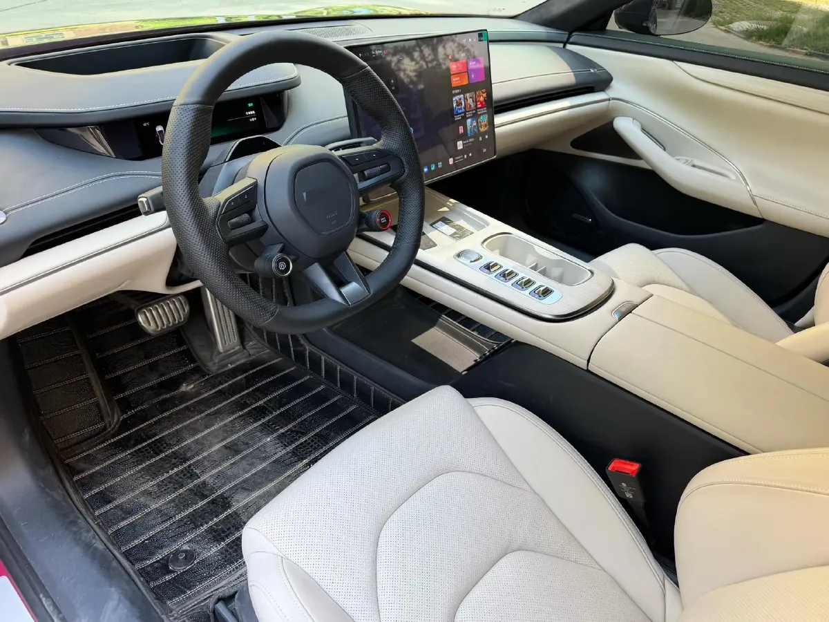 2024 MI SU7 BEV 101KWH,autocango,china used car exporter,china ev exporter,chinese used car exporter,chinese used ev exporter