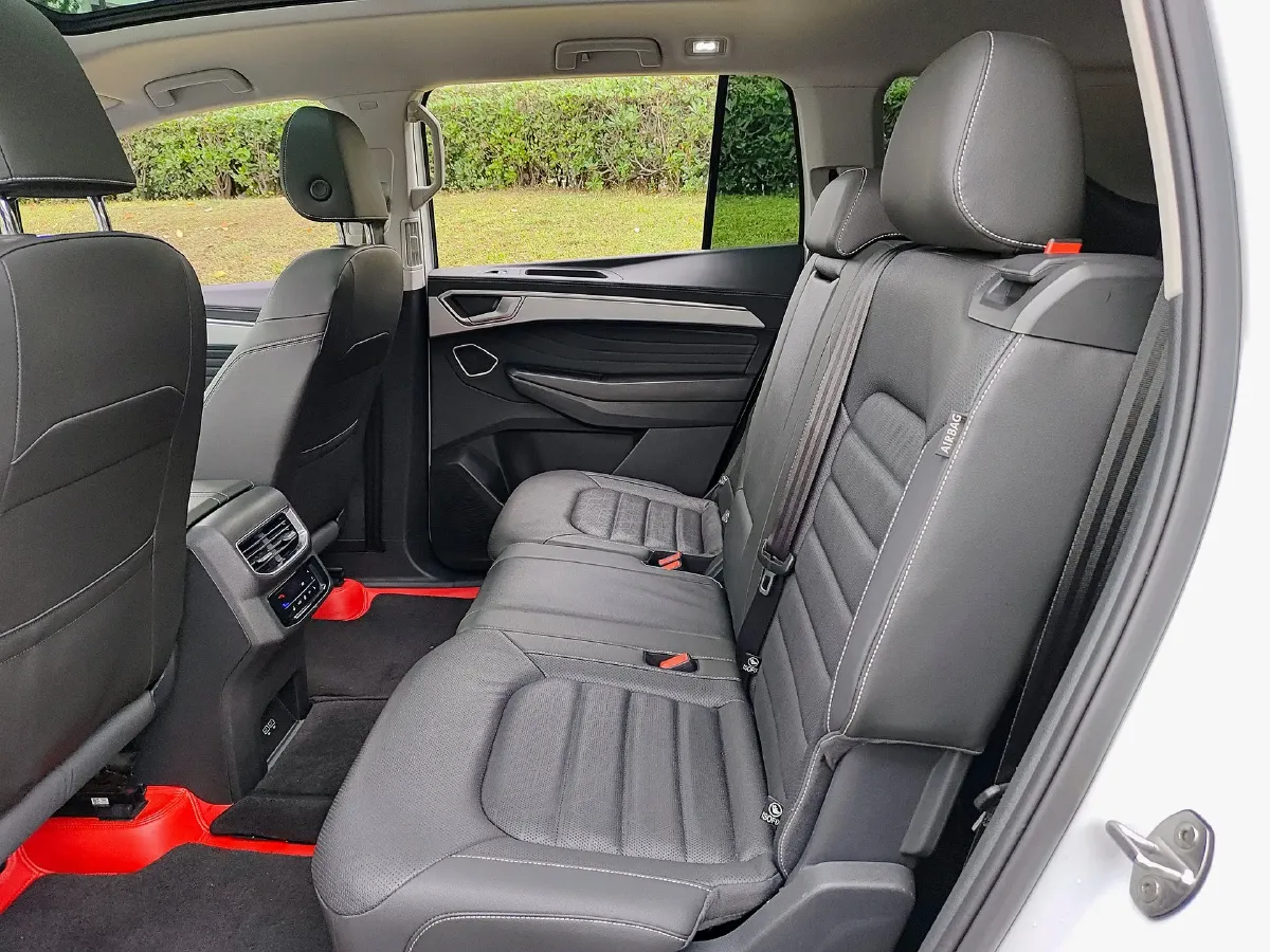 2021 Volkswagen Talagon 2.0T 220HP L4 7DCT,autocango,china used car exporter,china ev exporter,chinese used car exporter,chinese used ev exporter