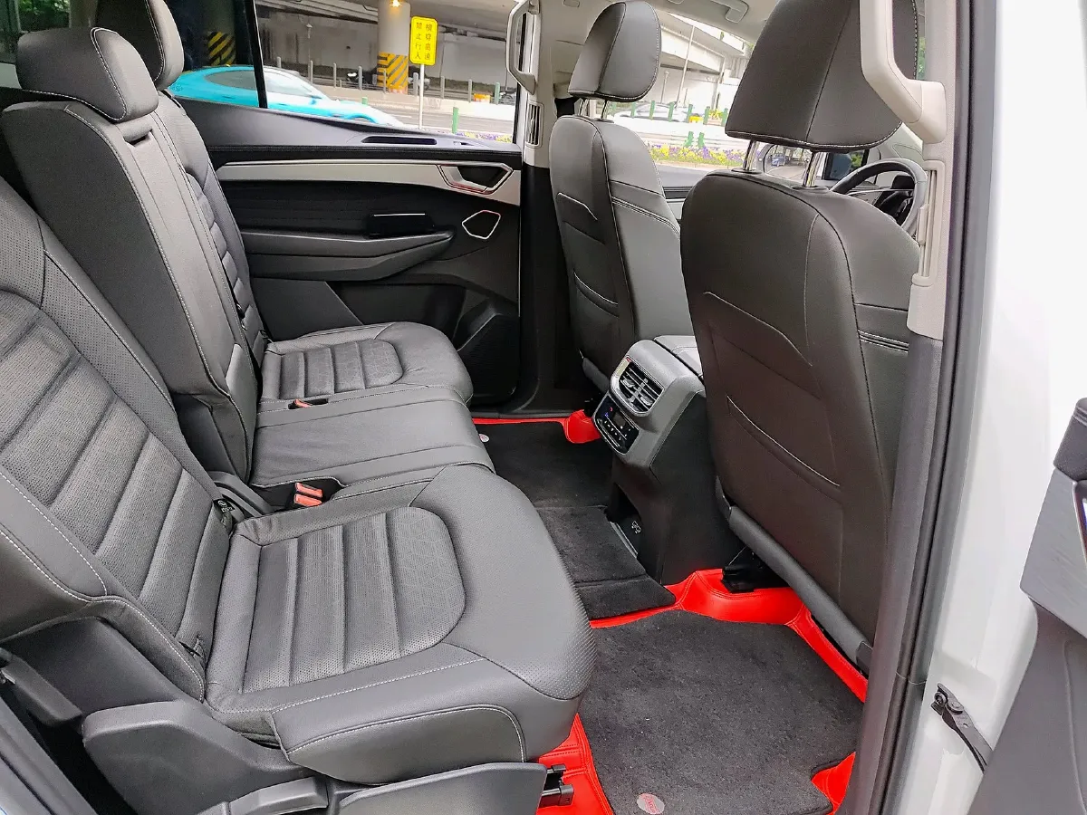 2021 Volkswagen Talagon 2.0T 220HP L4 7DCT,autocango,china used car exporter,china ev exporter,chinese used car exporter,chinese used ev exporter