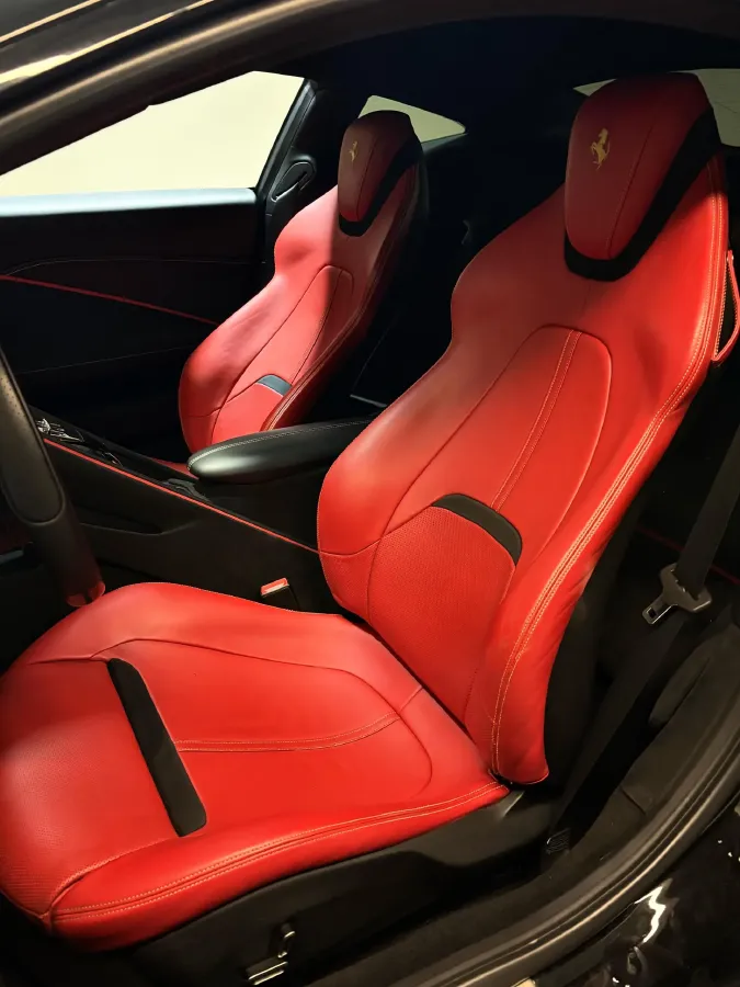 2020 Ferrari Roma 3.9T 620HP V8 8DCT,autocango,china used car exporter,china ev exporter,chinese used car exporter,chinese used ev exporter