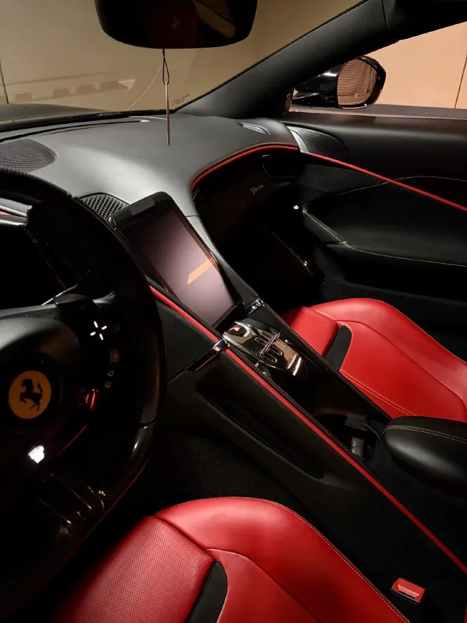 2020 Ferrari Roma 3.9T 620HP V8 8DCT,autocango,china used car exporter,china ev exporter,chinese used car exporter,chinese used ev exporter