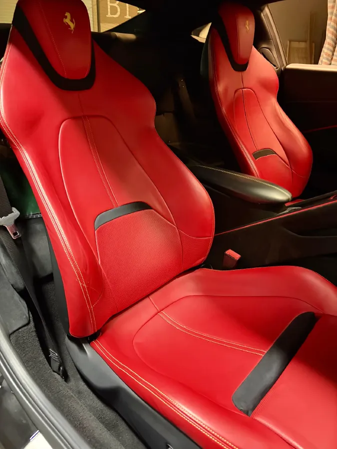 2020 Ferrari Roma 3.9T 620HP V8 8DCT,autocango,china used car exporter,china ev exporter,chinese used car exporter,chinese used ev exporter