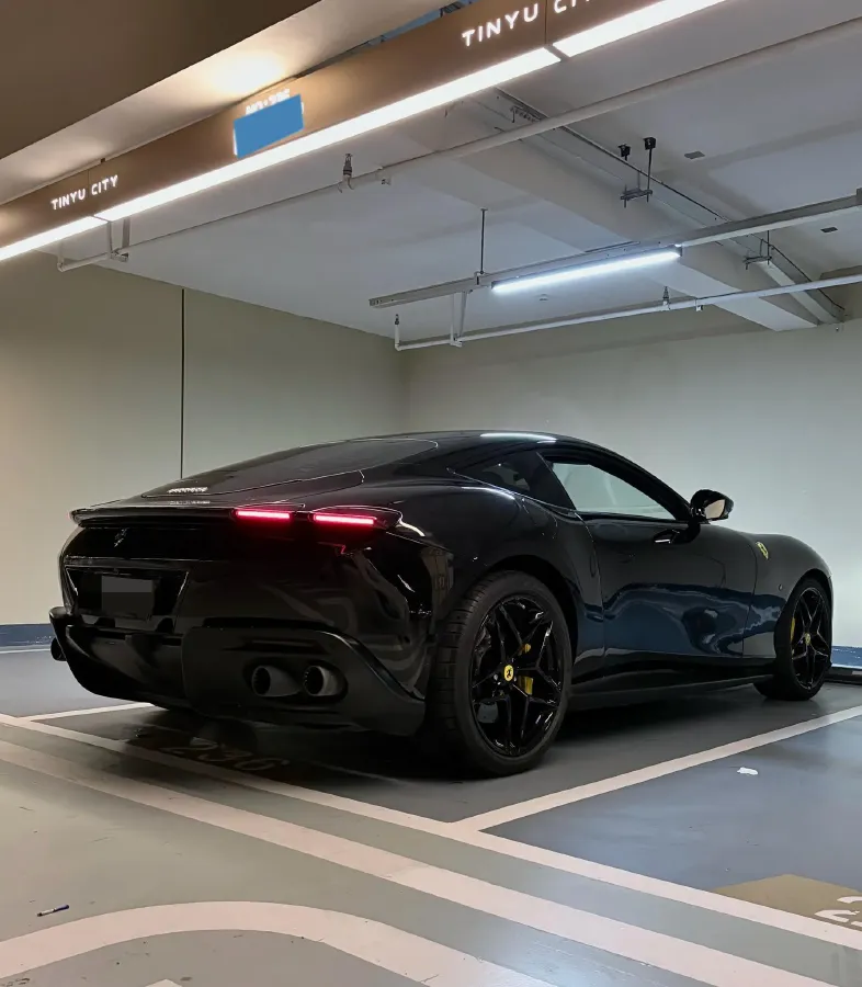 2020 Ferrari Roma 3.9T 620HP V8 8DCT,autocango,china used car exporter,china ev exporter,chinese used car exporter,chinese used ev exporter