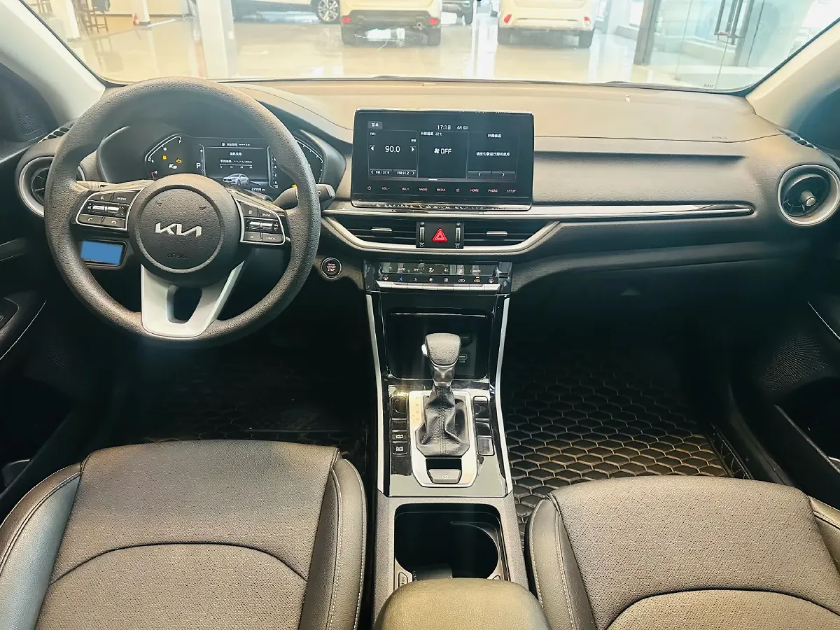 2021 Kia K3 1.5L 115HP L4 CVT,autocango,china used car exporter,china ev exporter,chinese used car exporter,chinese used ev exporter