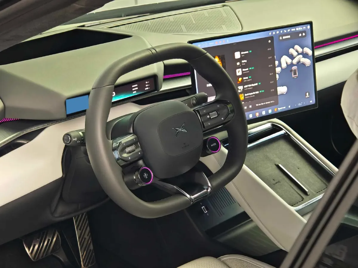 2025 Xpeng P7 BEV,autocango,china used car exporter,china ev exporter,chinese used car exporter,chinese used ev exporter