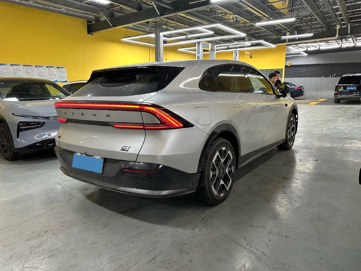 2025 Xpeng G7 BEV,autocango,china used car exporter,china ev exporter,chinese used car exporter,chinese used ev exporter