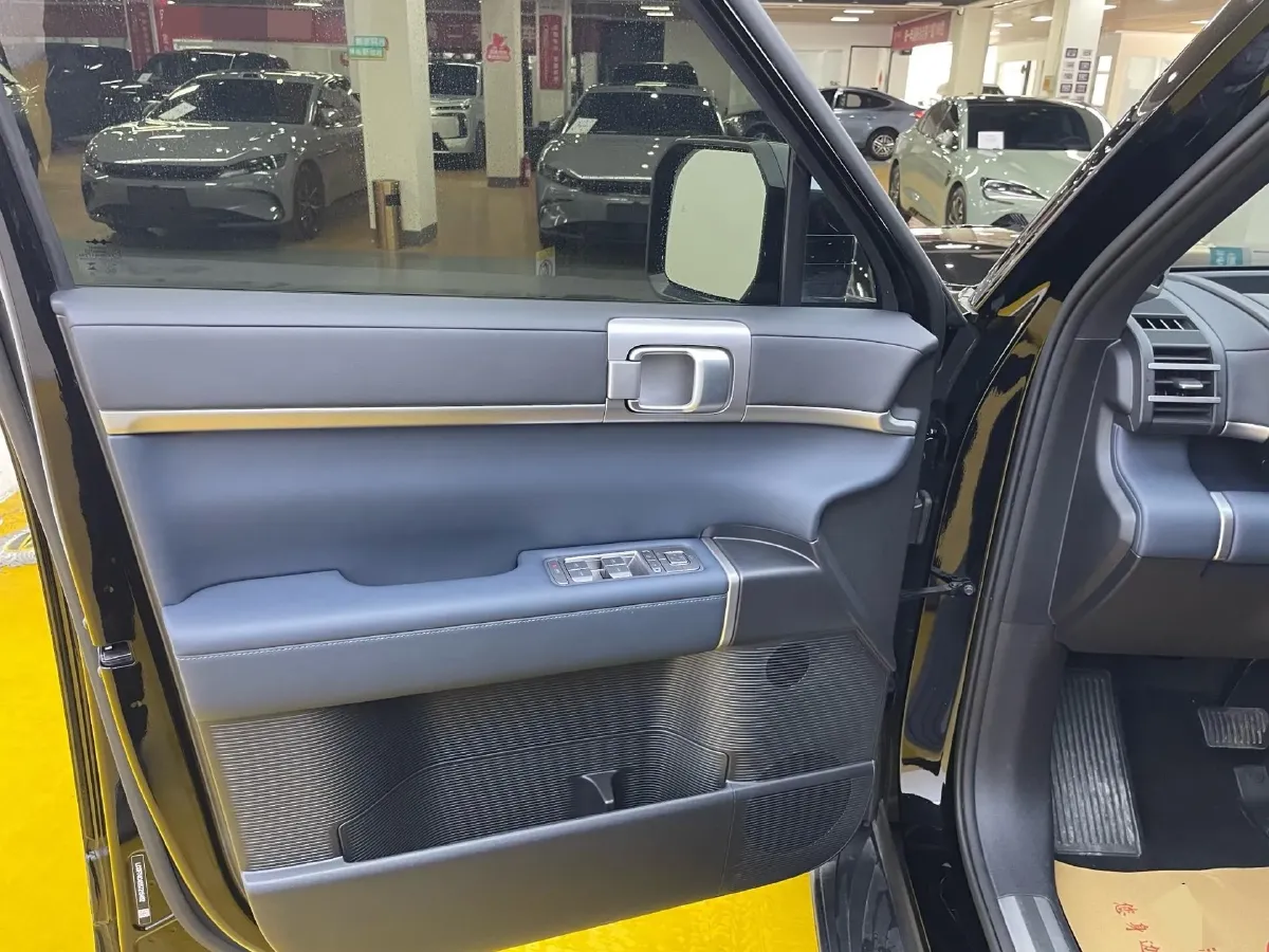 2025 FangChengBao Tai 7 1.5T 156HP L4 E-CVT PHEV,autocango,china used car exporter,china ev exporter,chinese used car exporter,chinese used ev exporter