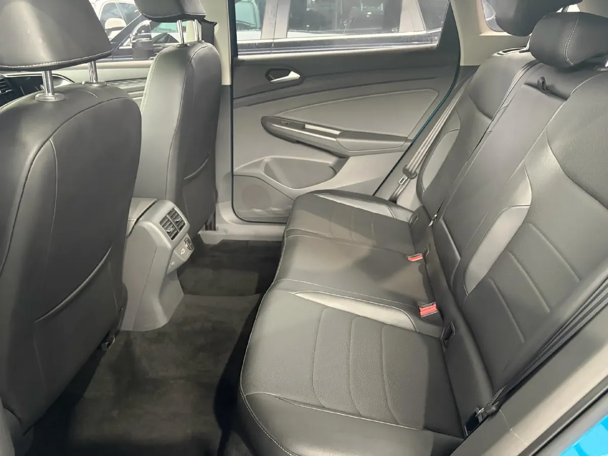 2020 Jetta VS7 1.4T 150HP L4 6AT,autocango,china used car exporter,china ev exporter,chinese used car exporter,chinese used ev exporter