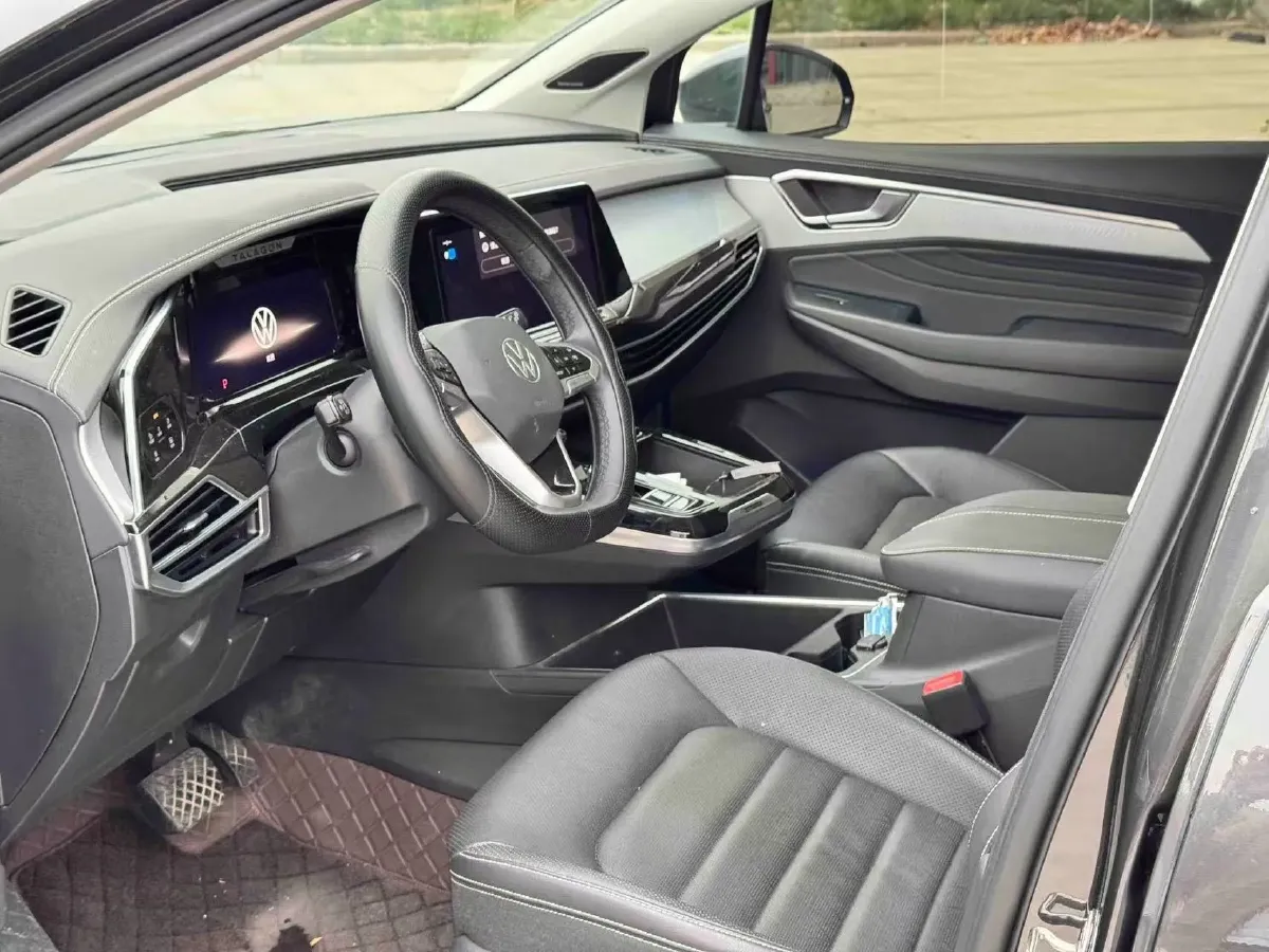 2022 Volkswagen Talagon 2.0T 220HP L4 7DCT,autocango,china used car exporter,china ev exporter,chinese used car exporter,chinese used ev exporter