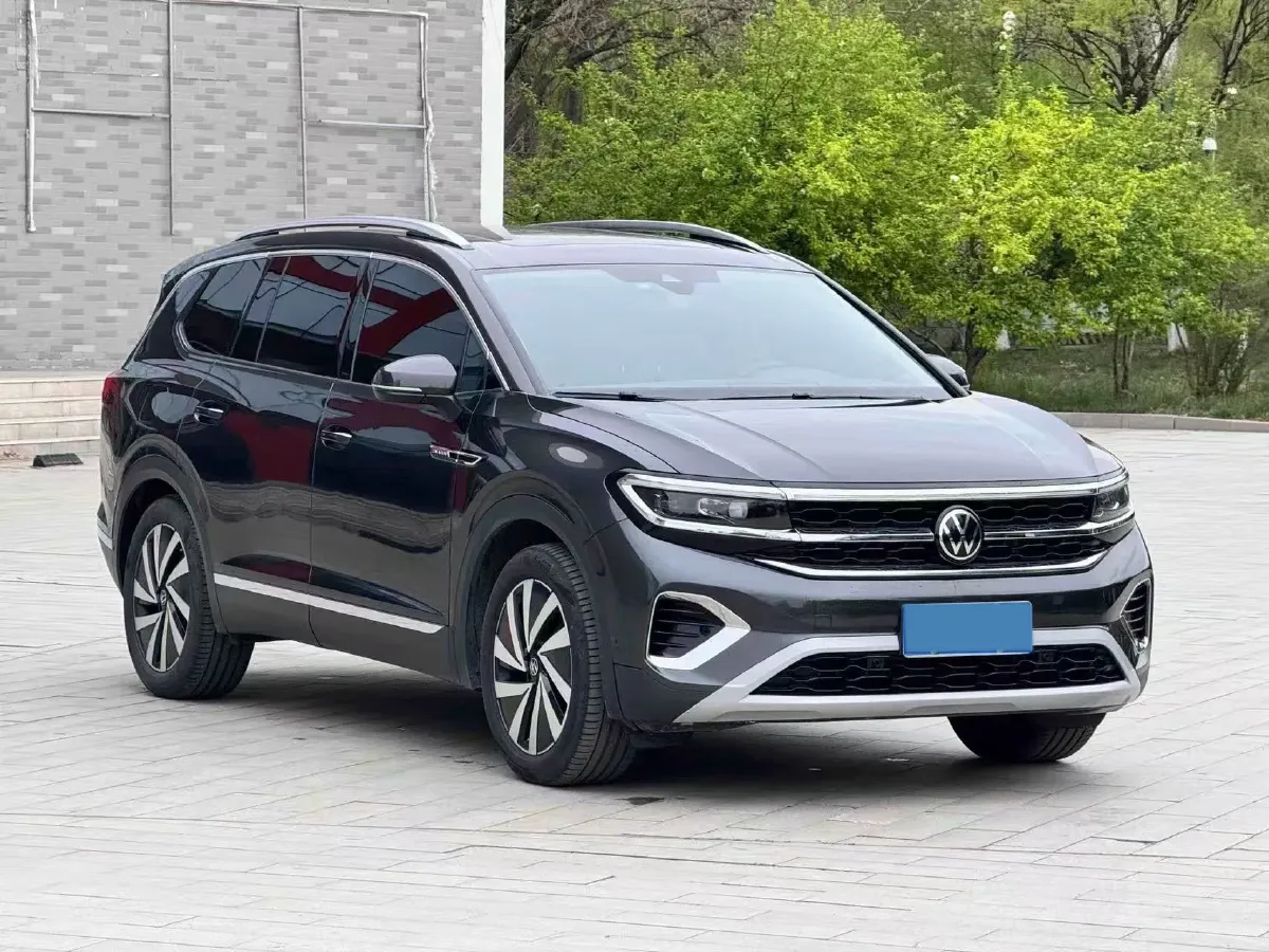 2022 Volkswagen Talagon 2.0T 220HP L4 7DCT,autocango,china used car exporter,china ev exporter,chinese used car exporter,chinese used ev exporter