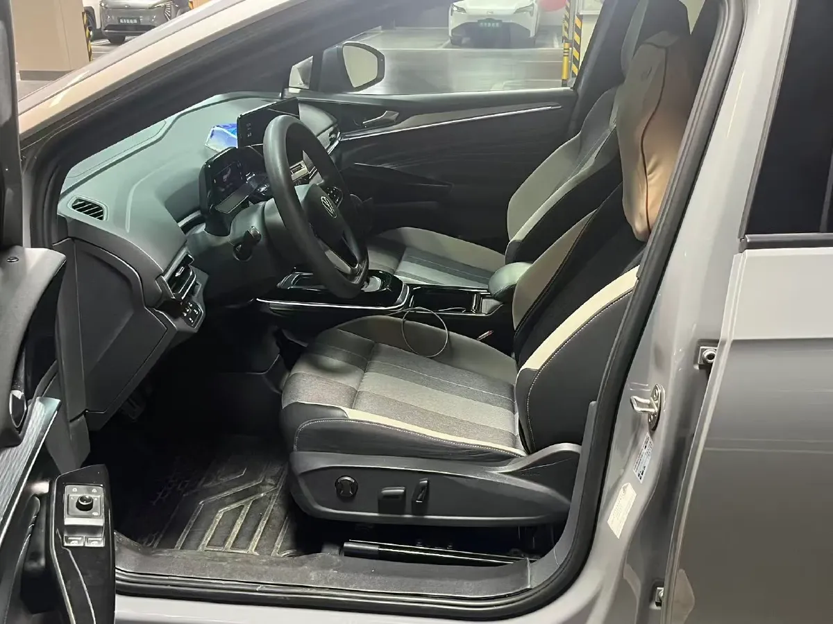 2021 Volkswagen ID.4 Crozz BEV 84.8KWH,autocango,china used car exporter,china ev exporter,chinese used car exporter,chinese used ev exporter