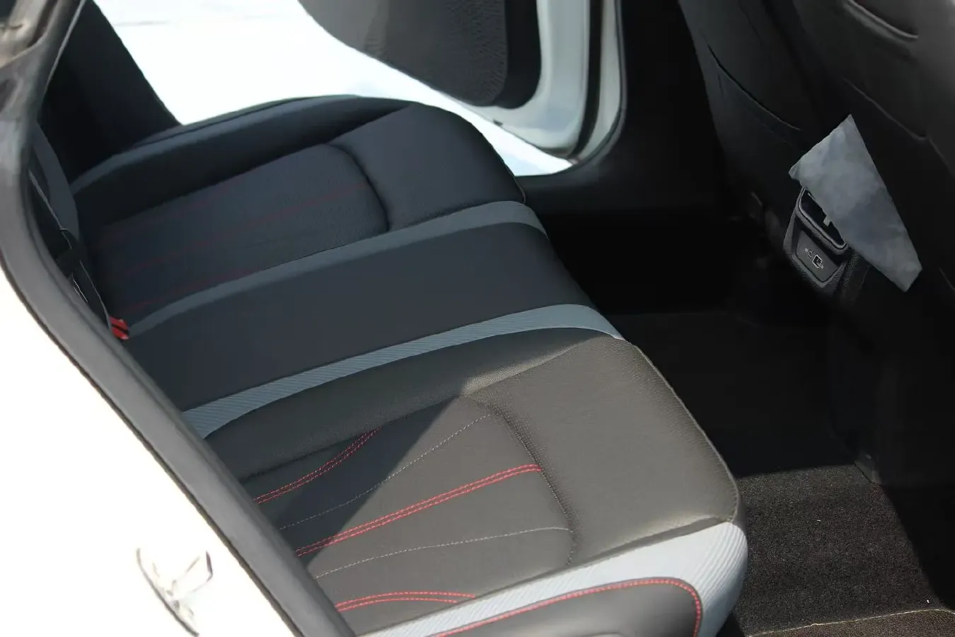 2023 Volkswagen Lamando 1.4T 150HP L4 7DCT,autocango,china used car exporter,china ev exporter,chinese used car exporter,chinese used ev exporter