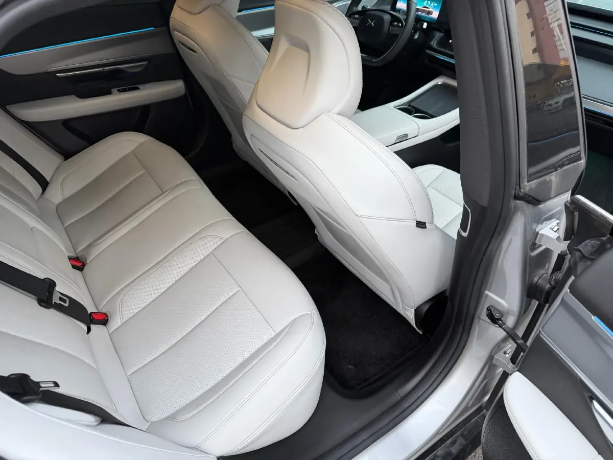 2023 Xpeng P7 BEV 86.2KWH,autocango,china used car exporter,china ev exporter,chinese used car exporter,chinese used ev exporter