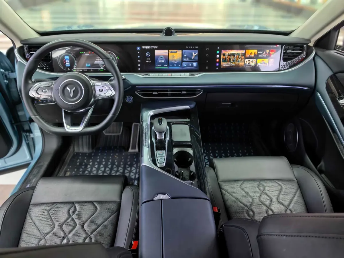 2021 Voyah FREE BEV 88KWH,autocango,china used car exporter,china ev exporter,chinese used car exporter,chinese used ev exporter