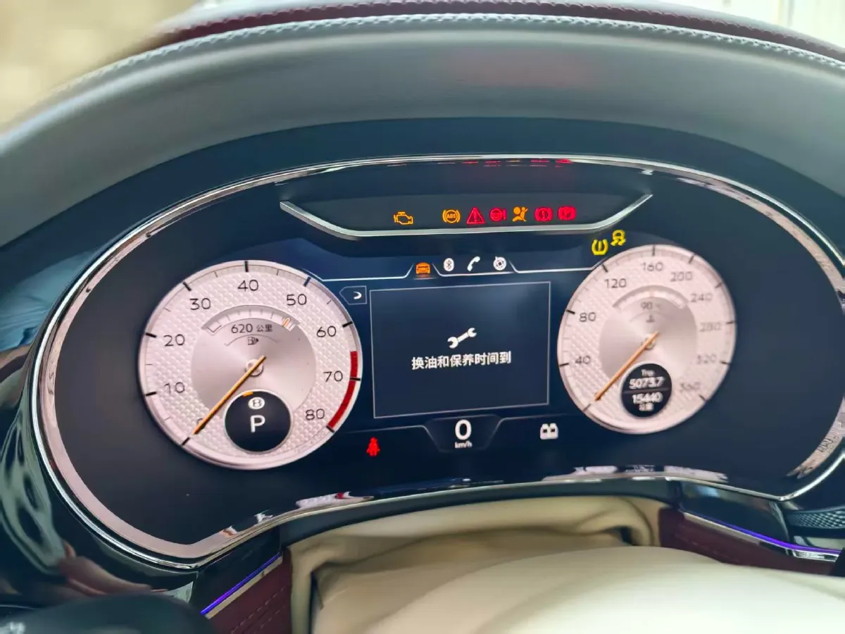 2022 Bentley Continental 4.0T 549HP V8 8DCT,autocango,china used car exporter,china ev exporter,chinese used car exporter,chinese used ev exporter