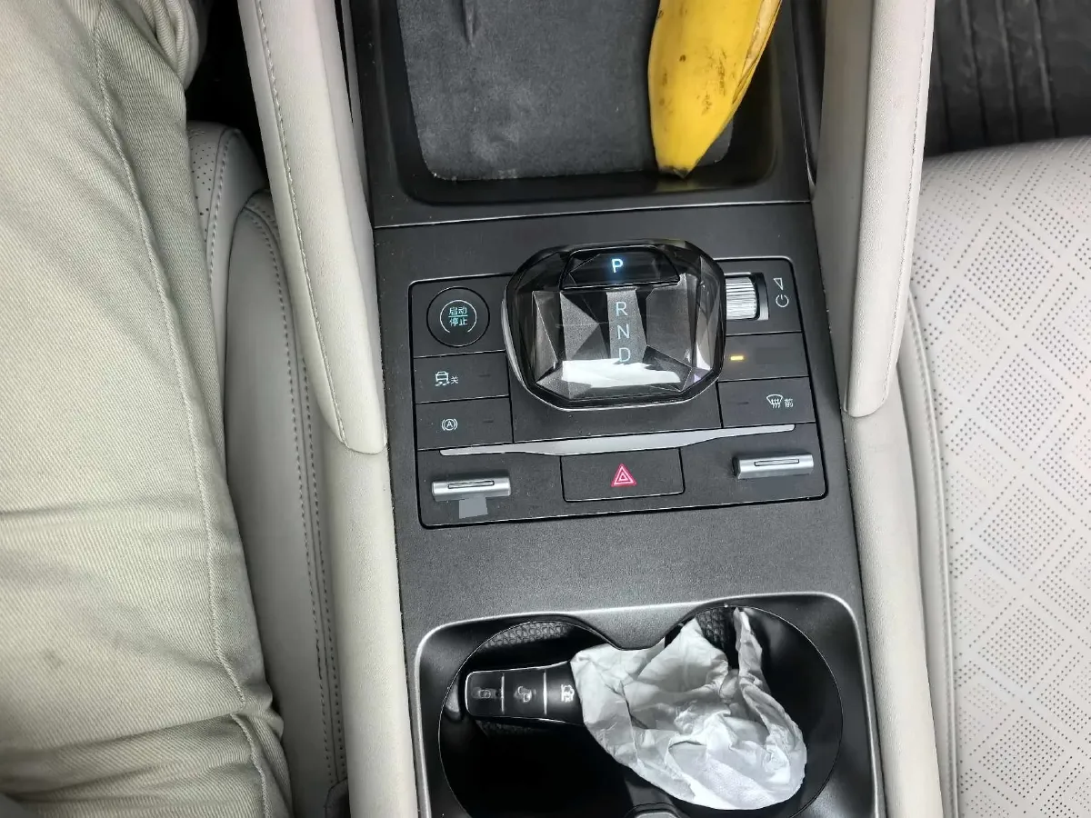 2024 BYD YuanUP BEV 45.12KWH,autocango,china used car exporter,china ev exporter,chinese used car exporter,chinese used ev exporter