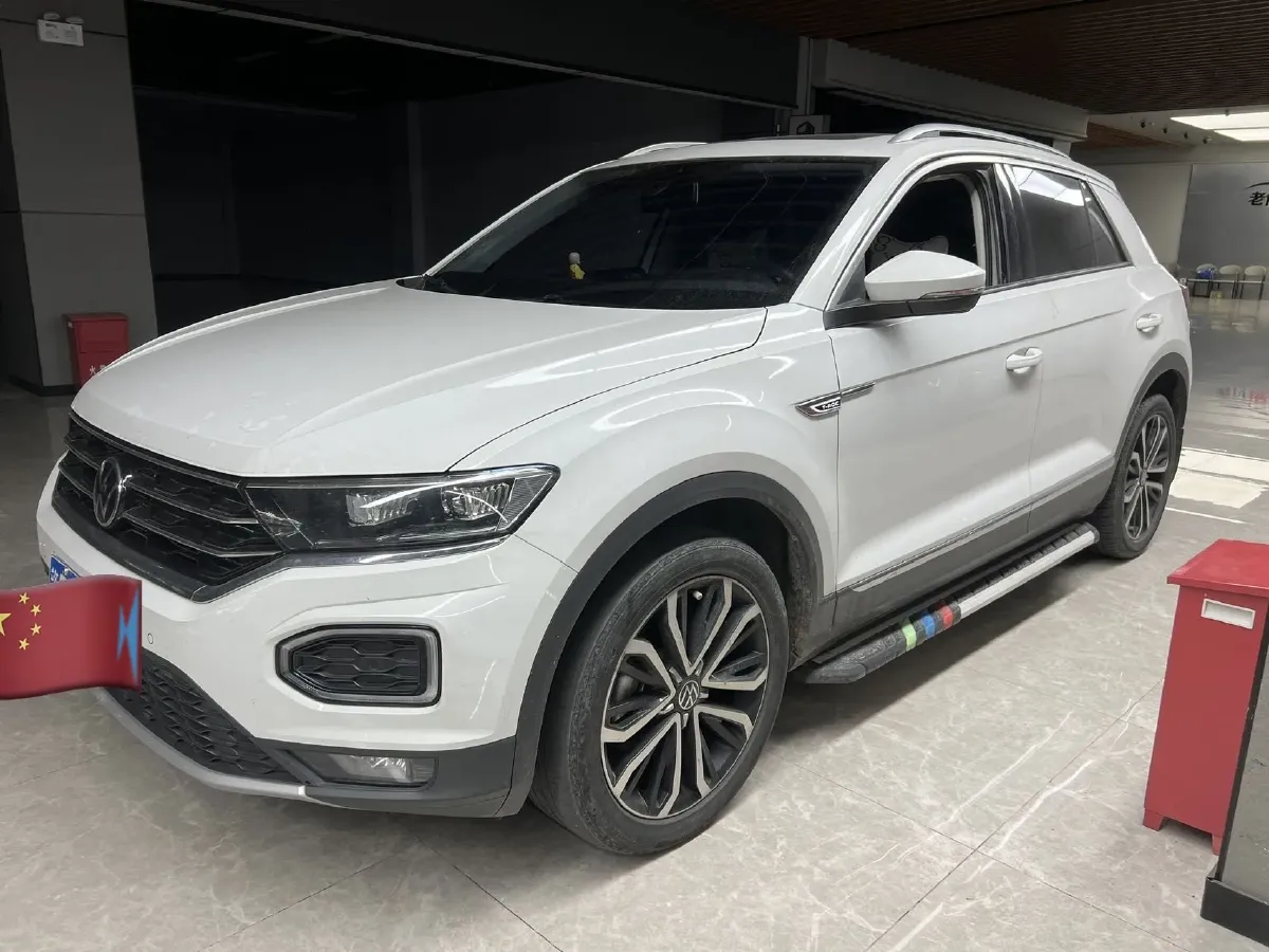 2022 Volkswagen T-Roc 1.4T 150HP L4 7DCT,autocango,china used car exporter,china ev exporter,chinese used car exporter,chinese used ev exporter