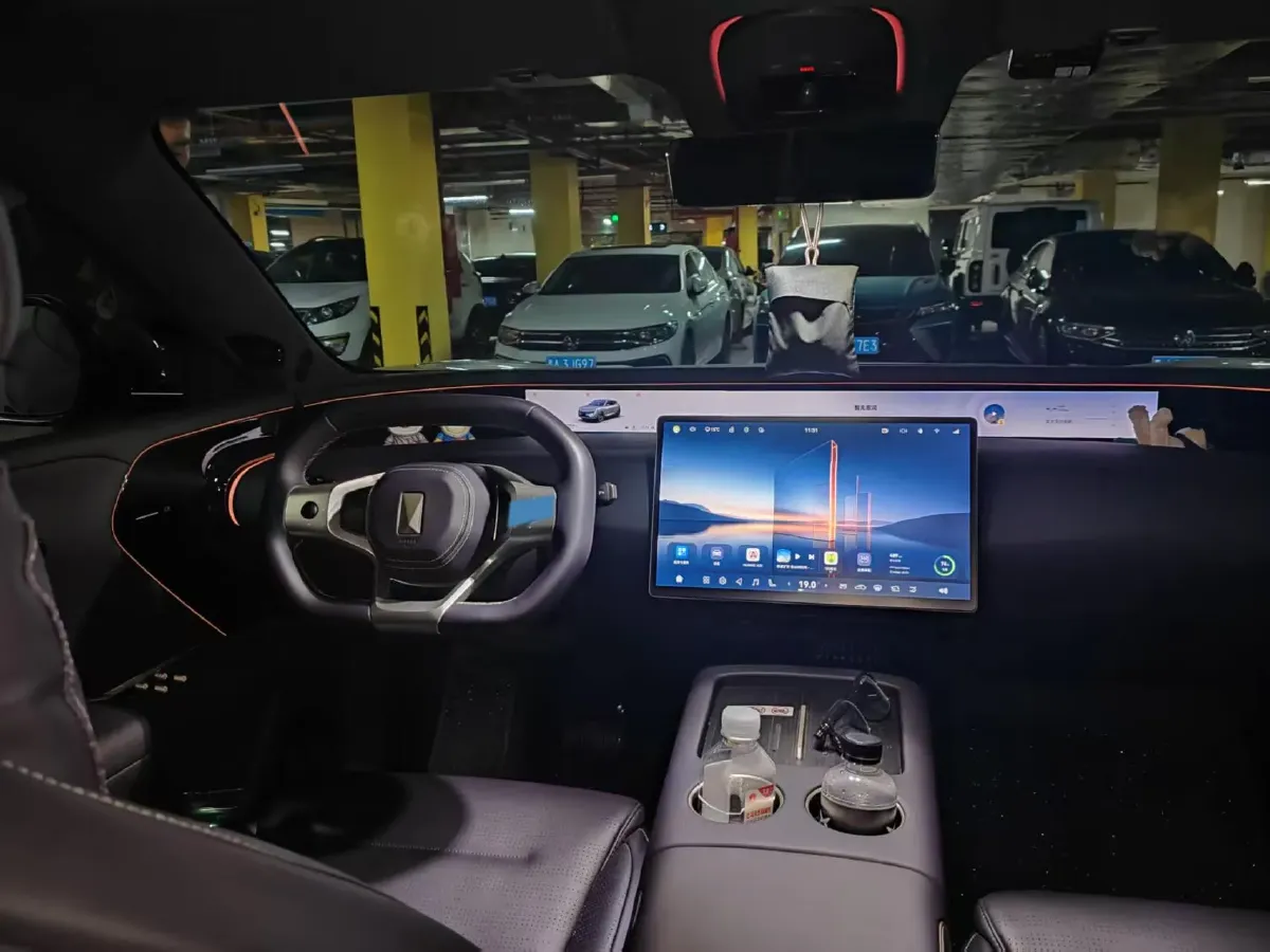 2024 Avatr 07 BEV 82.16KWH,autocango,china used car exporter,china ev exporter,chinese used car exporter,chinese used ev exporter