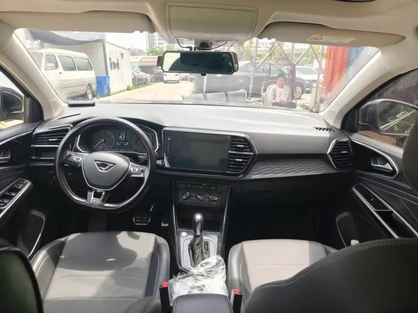 2021 Jetta VS7 1.4T 150HP L4 6AT,autocango,china used car exporter,china ev exporter,chinese used car exporter,chinese used ev exporter