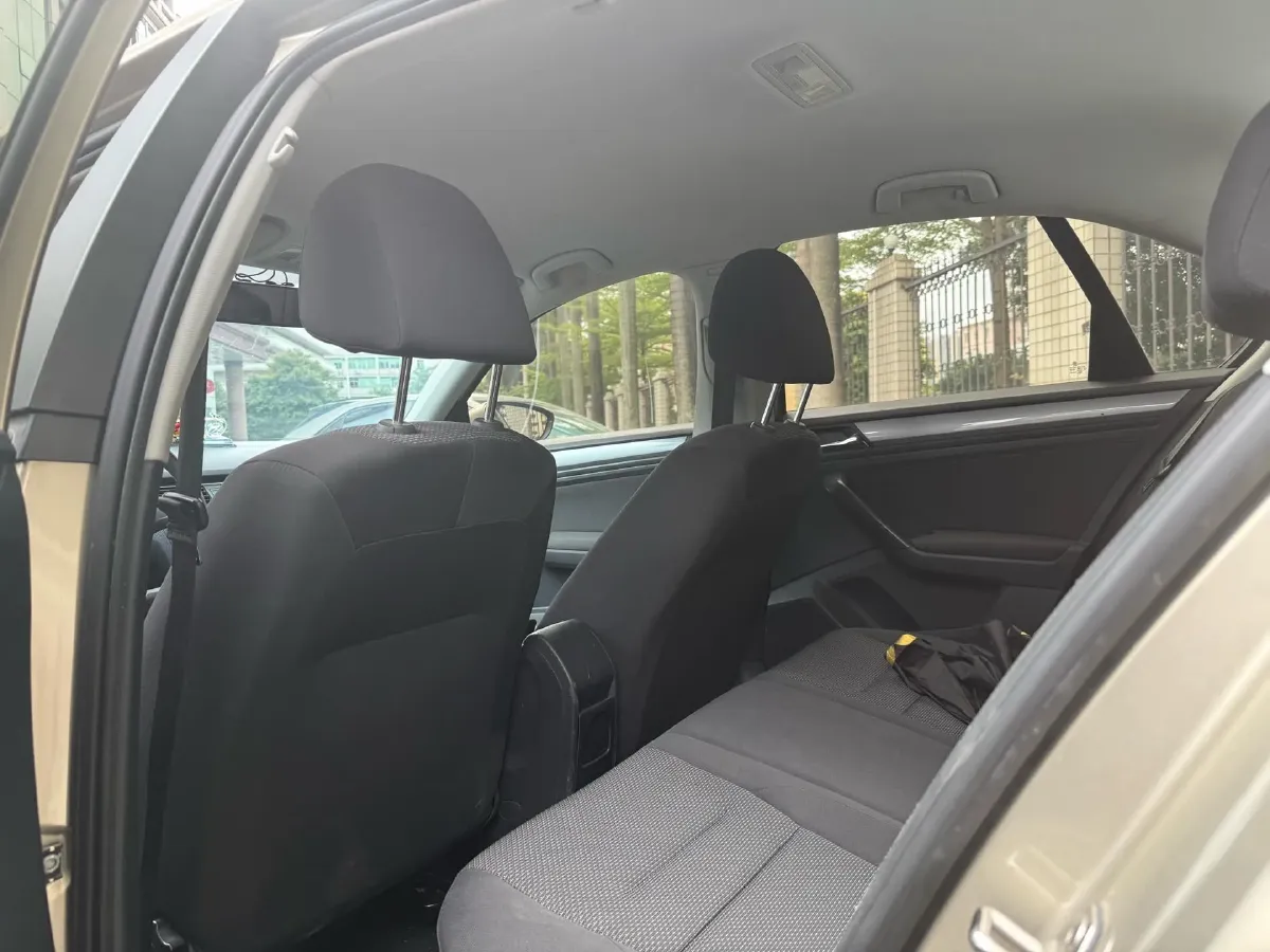 2018 Volkswagen Bora 1.5L 110HP L4 6AT,autocango,china used car exporter,china ev exporter,chinese used car exporter,chinese used ev exporter