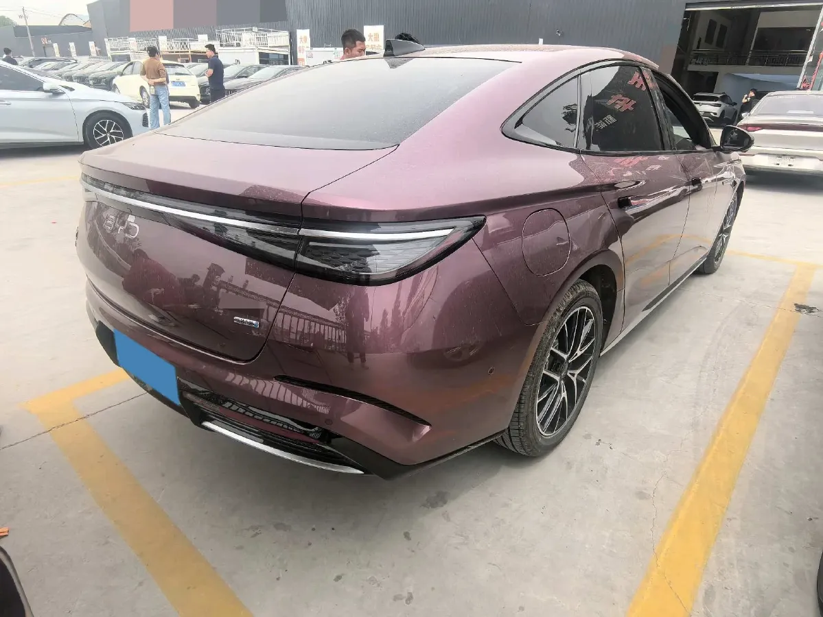 2025 BYD Seal07 DM-i 1.5L 101HP L4 E-CVT PHEV 17.6KWH,autocango,china used car exporter,china ev exporter,chinese used car exporter,chinese used ev exporter