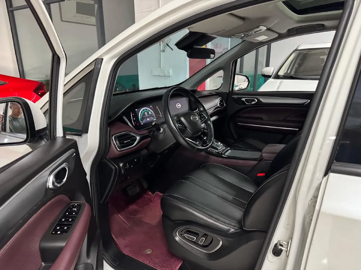 2023 GAC Trumpchi M6 1.5T 177HP L4 7DCT,autocango,china used car exporter,china ev exporter,chinese used car exporter,chinese used ev exporter