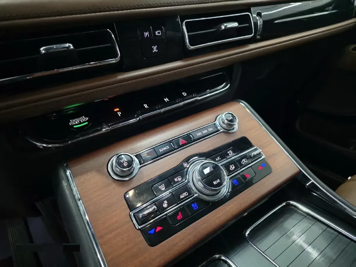 2021 Lincoln Aviator 3.0T 355HP V6 10AT,autocango,china used car exporter,china ev exporter,chinese used car exporter,chinese used ev exporter